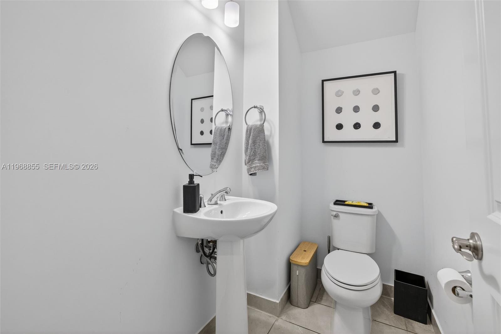 DEERFIELD CROSSING - Residential Lease