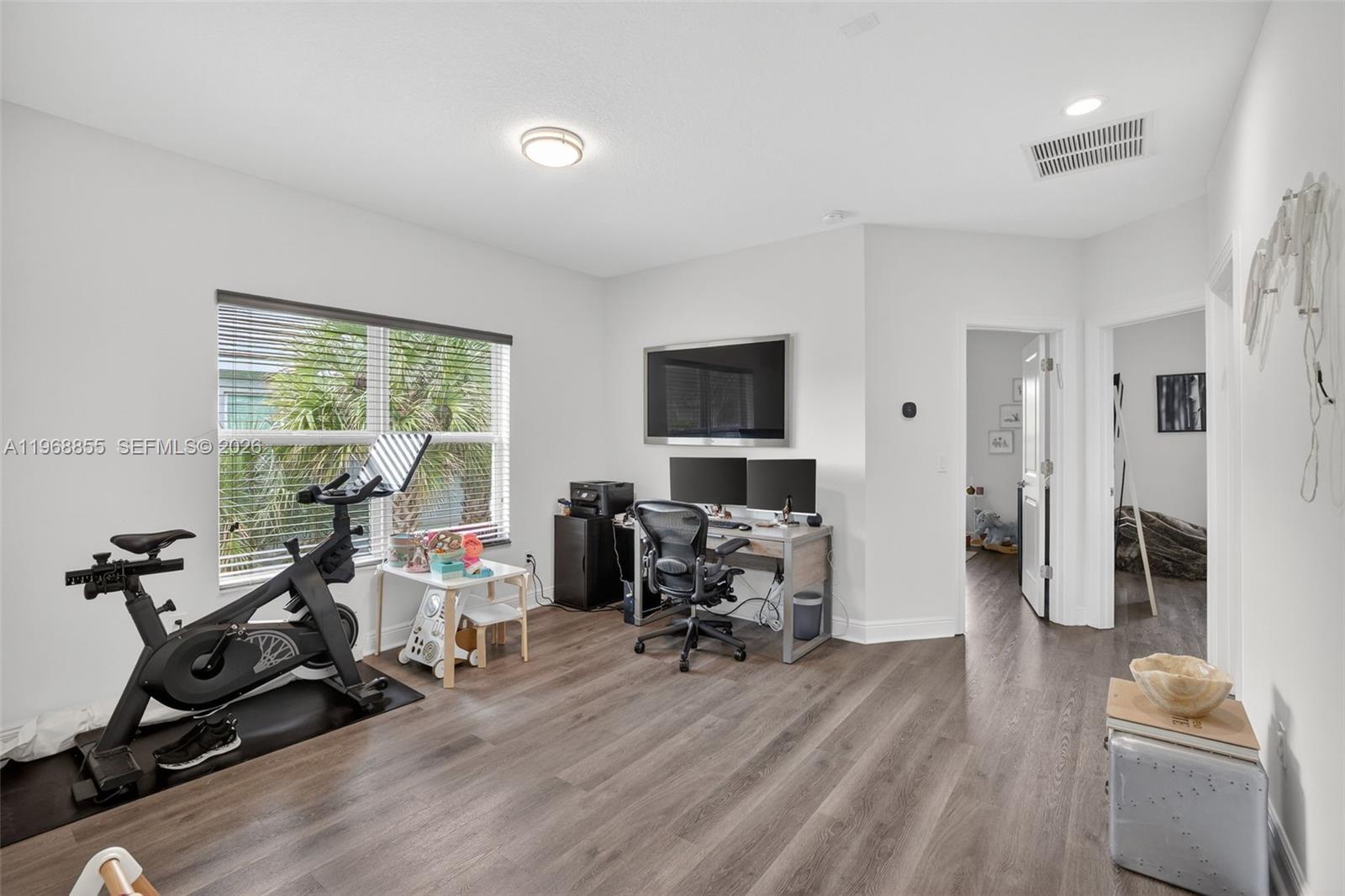 DEERFIELD CROSSING - Residential Lease