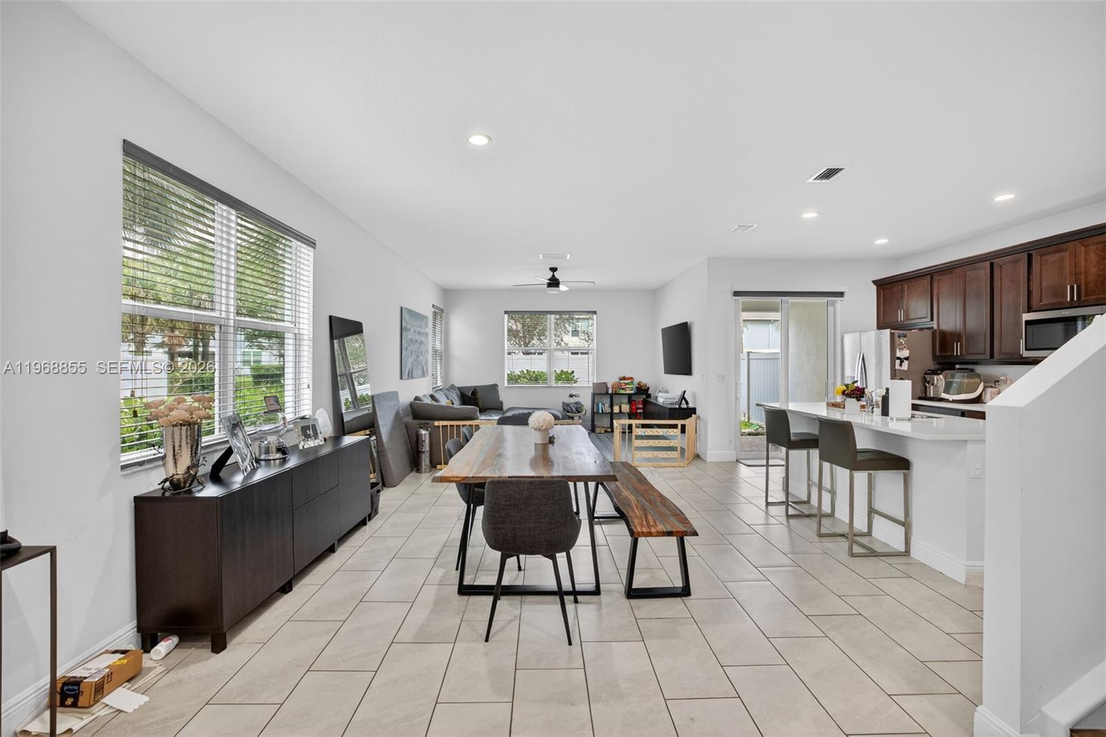 DEERFIELD CROSSING - Residential Lease