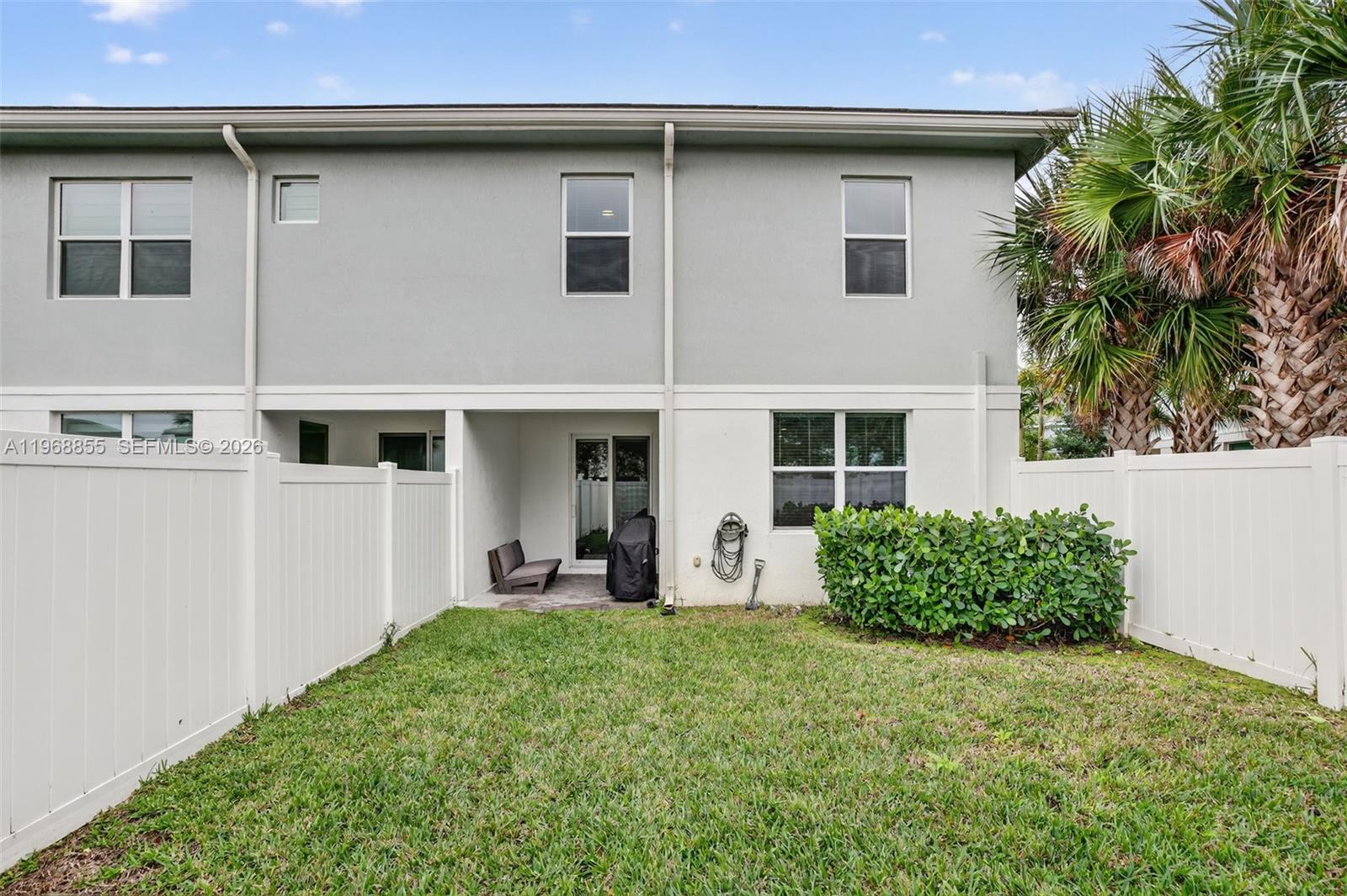 DEERFIELD CROSSING - Residential Lease