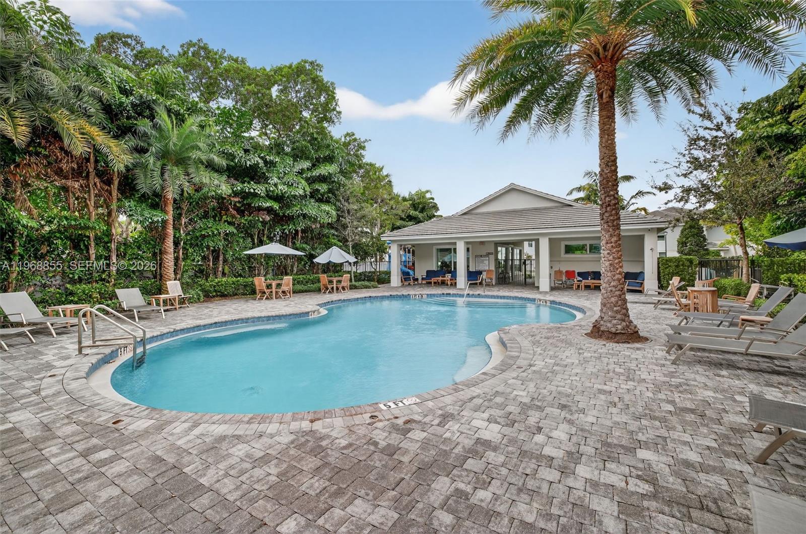 DEERFIELD CROSSING - Residential Lease