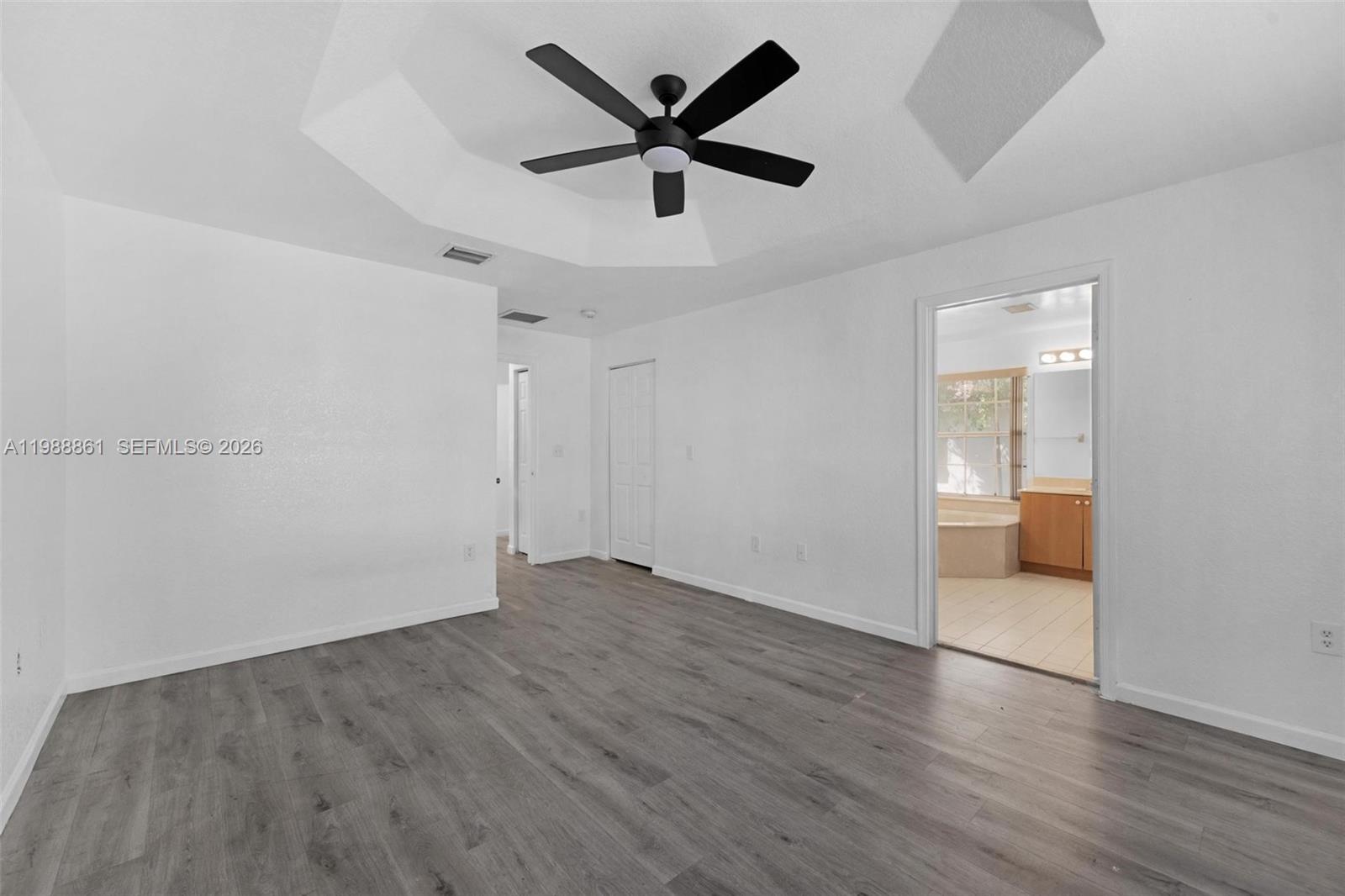 SILVER FALLS POD - Residential Lease