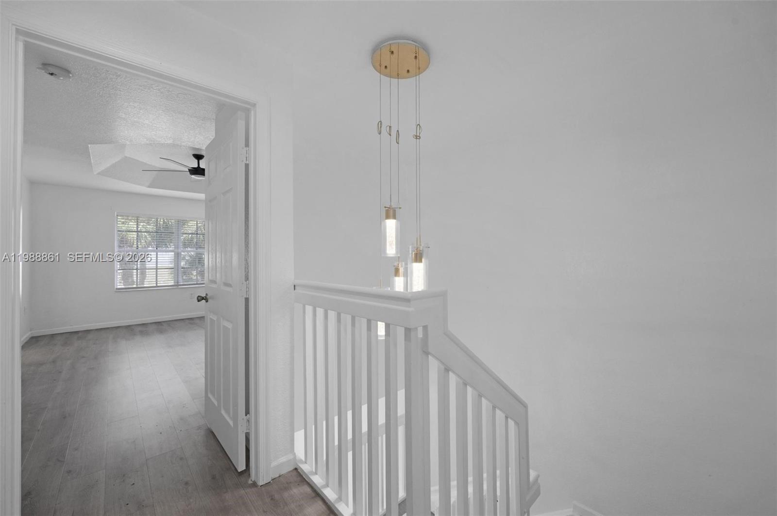 SILVER FALLS POD - Residential Lease