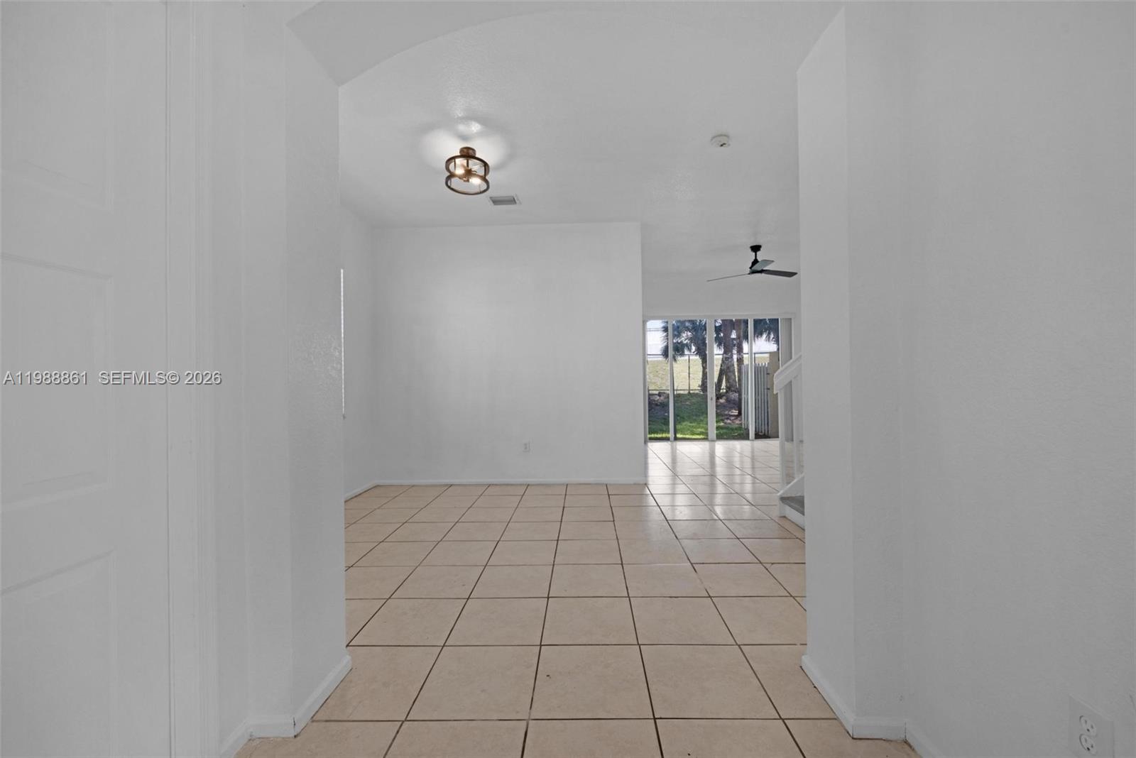 SILVER FALLS POD - Residential Lease