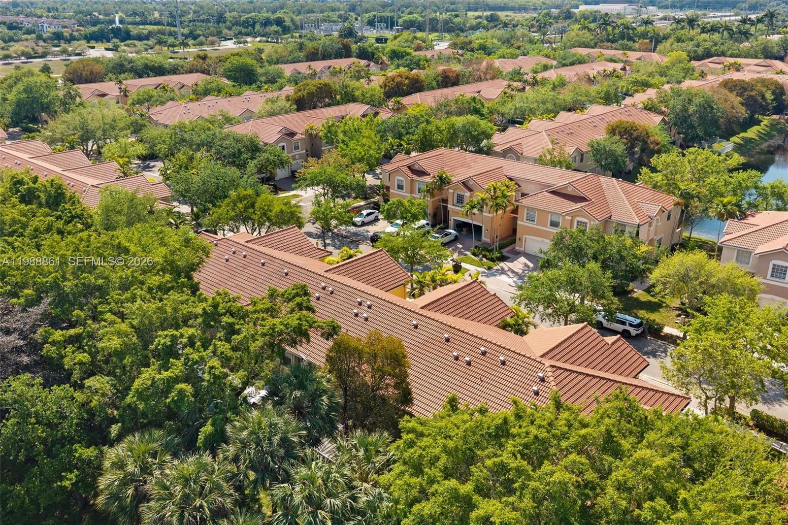 SILVER FALLS POD - Residential Lease