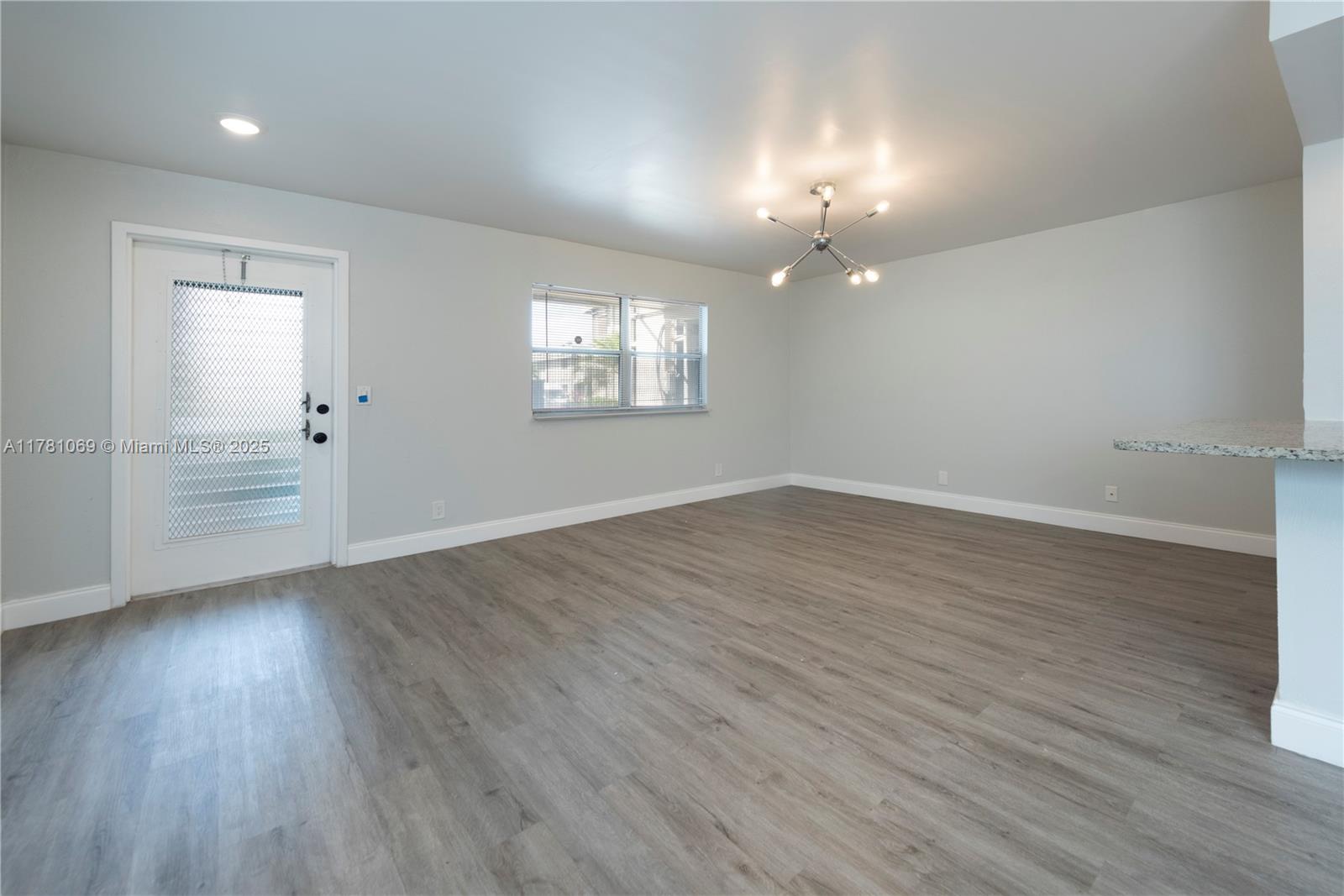 KINGS POINT MONACO CONDOS - Residential