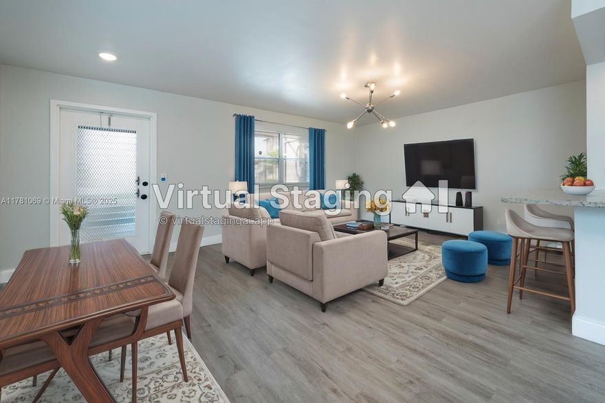 Stylish First Floor level, Corner unit, 1B/1.5b unit in sought after King's Point Golf & Country Club. Garden view screened porch. Walking distance to Monaco's Club House, pool, tennis courts, coffee shop, street entrance, etc. King's Point is a 55+ Resort Style Community that offers a broad range of amenities and activities that include free internal transportation to the main clubhouse, golf course, indoors/outdoors pools, gym, theater, barber shop, etc. Free external transportation to grocery stores and pharmacies as well as to the surrounding areas and vibrant downtown Delray Beach's restaurants, art galleries, shops.