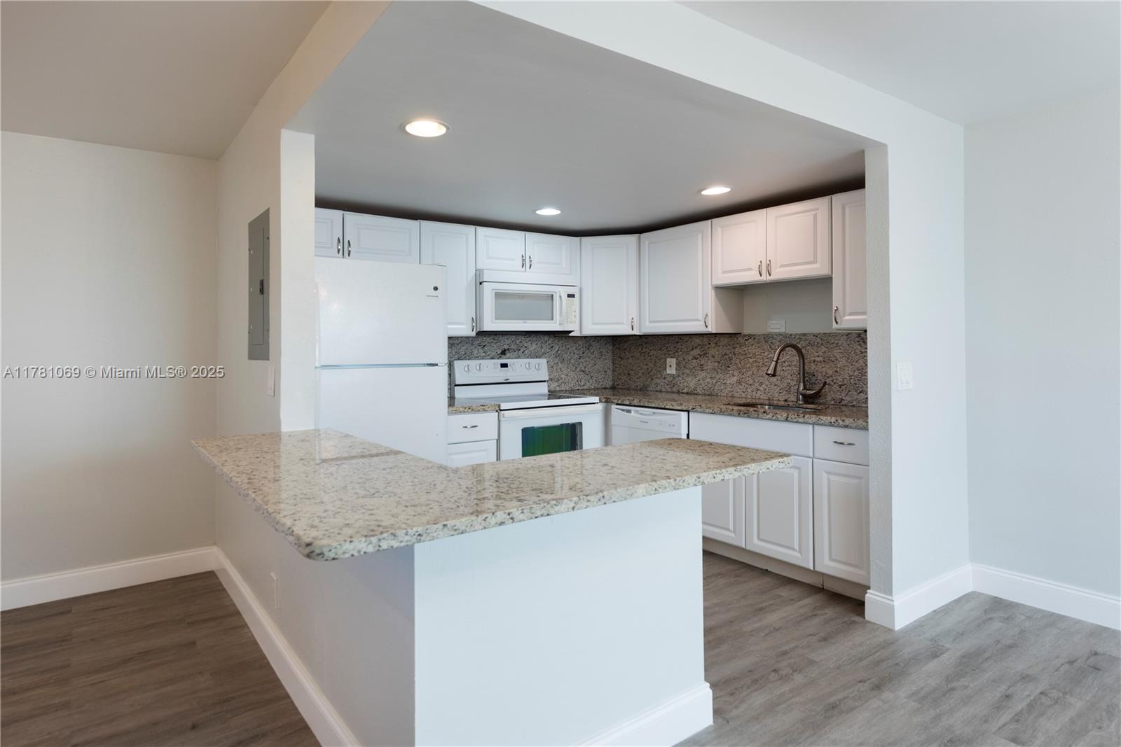 KINGS POINT MONACO CONDOS - Residential