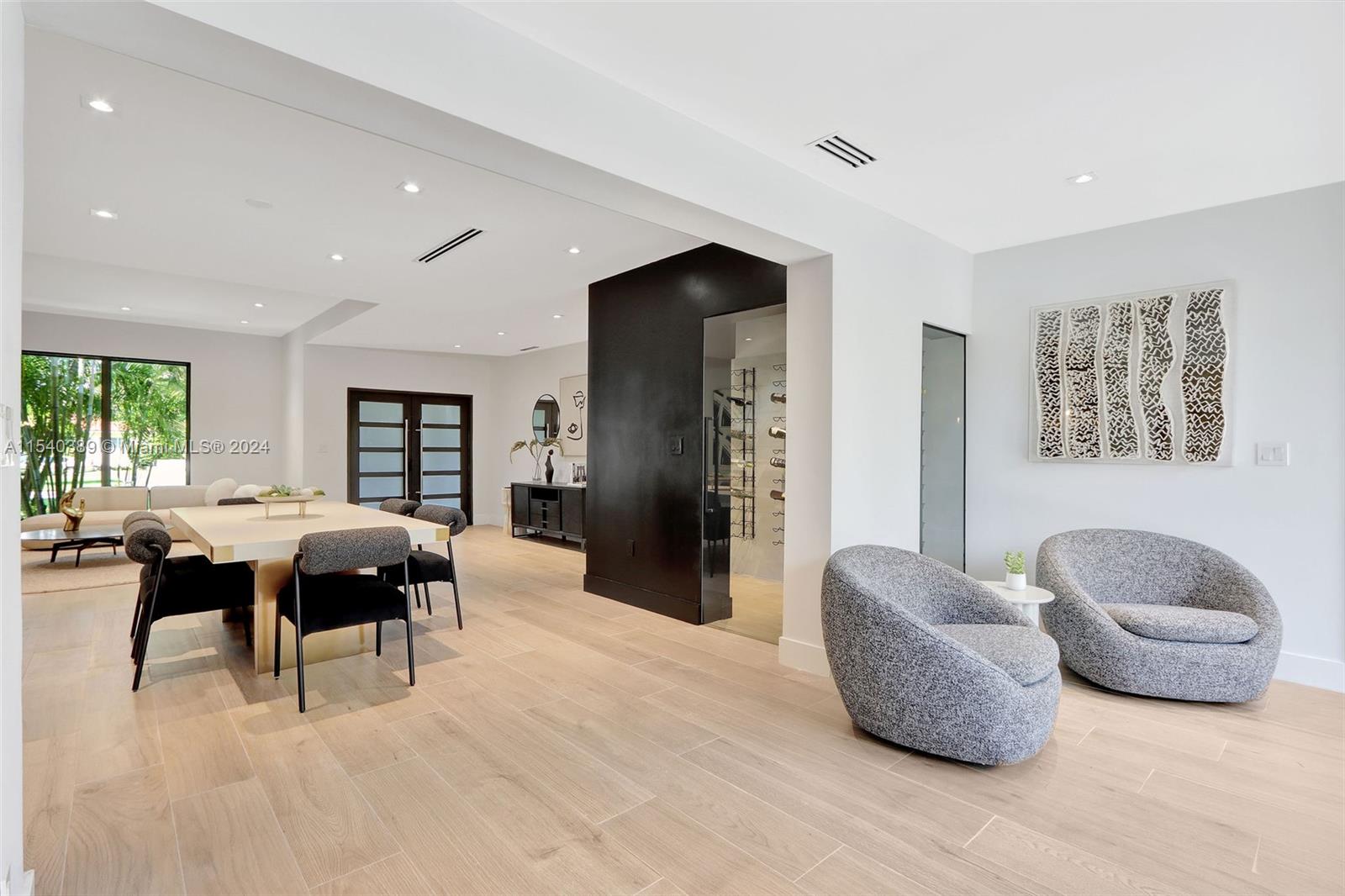 MIAMI SHORES SEC 8 REV - Residential