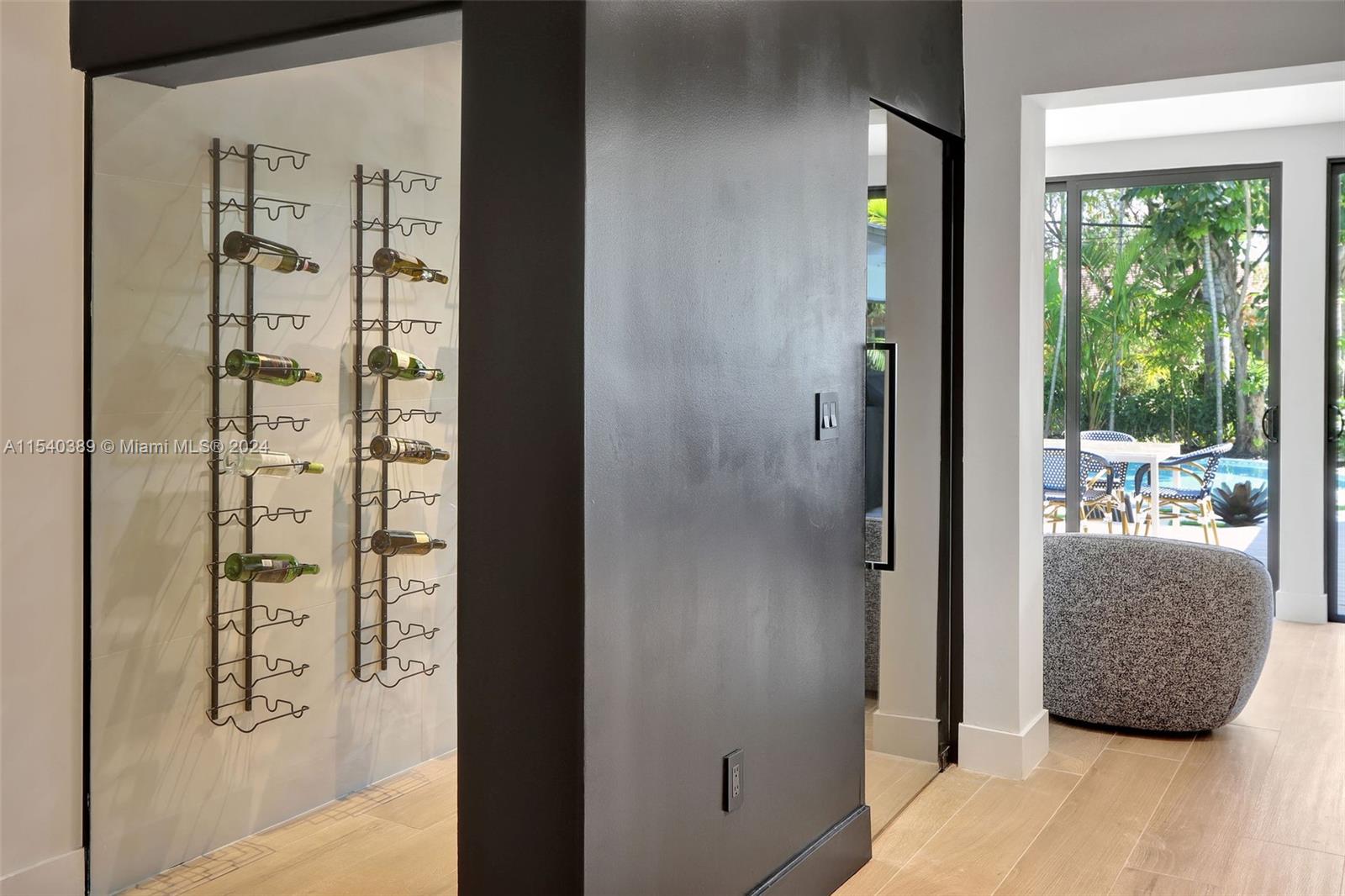 MIAMI SHORES SEC 8 REV - Residential