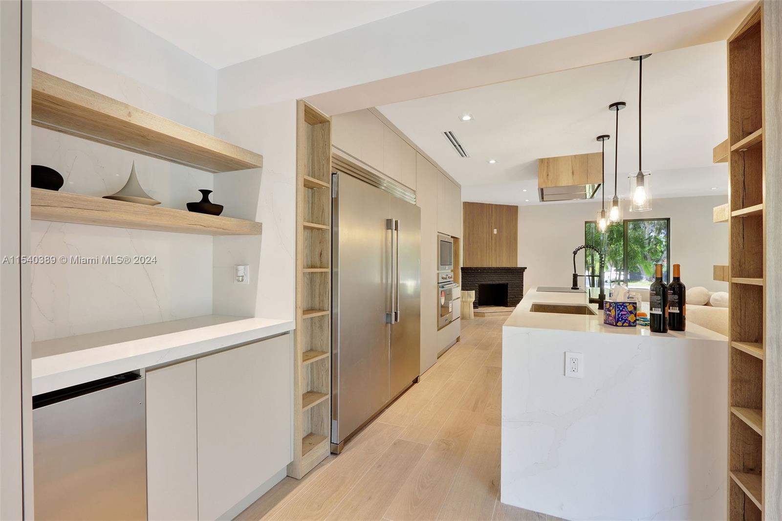 MIAMI SHORES SEC 8 REV - Residential