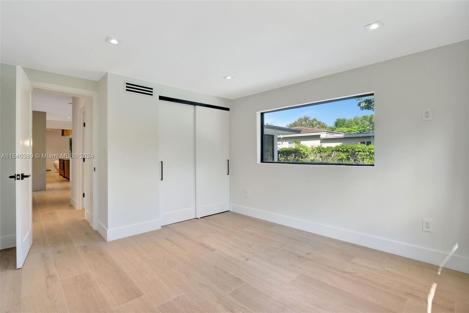 MIAMI SHORES SEC 8 REV - Residential