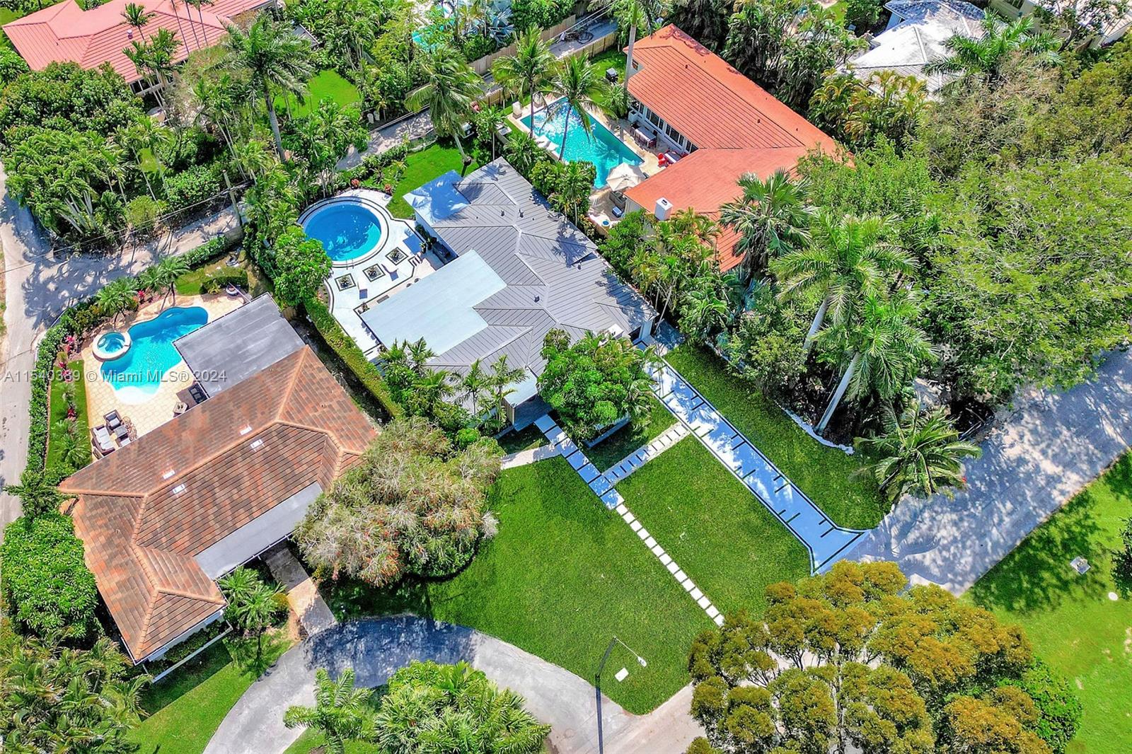 MIAMI SHORES SEC 8 REV - Residential