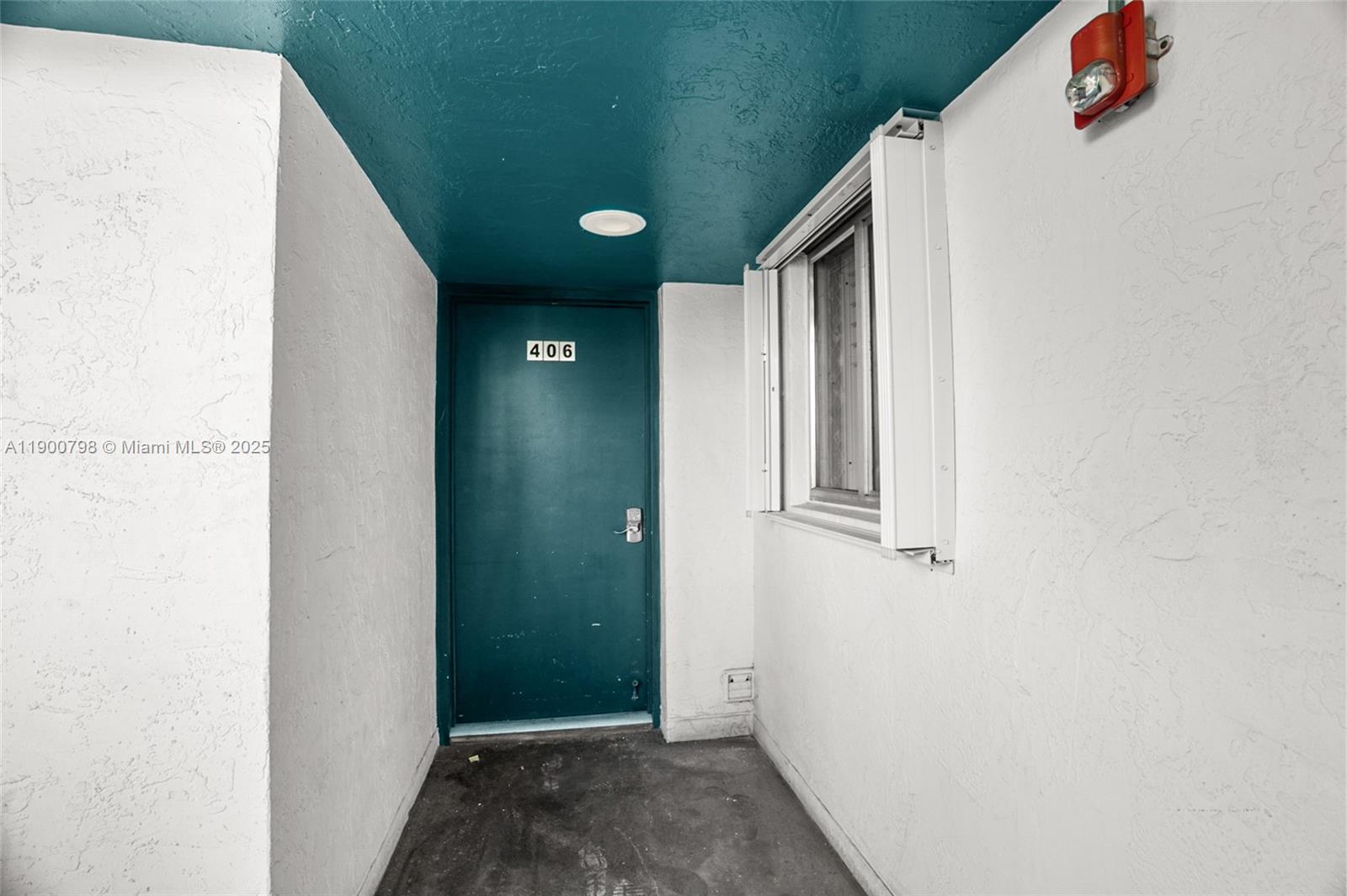 RIVER RUN CONDO PH I - Residential