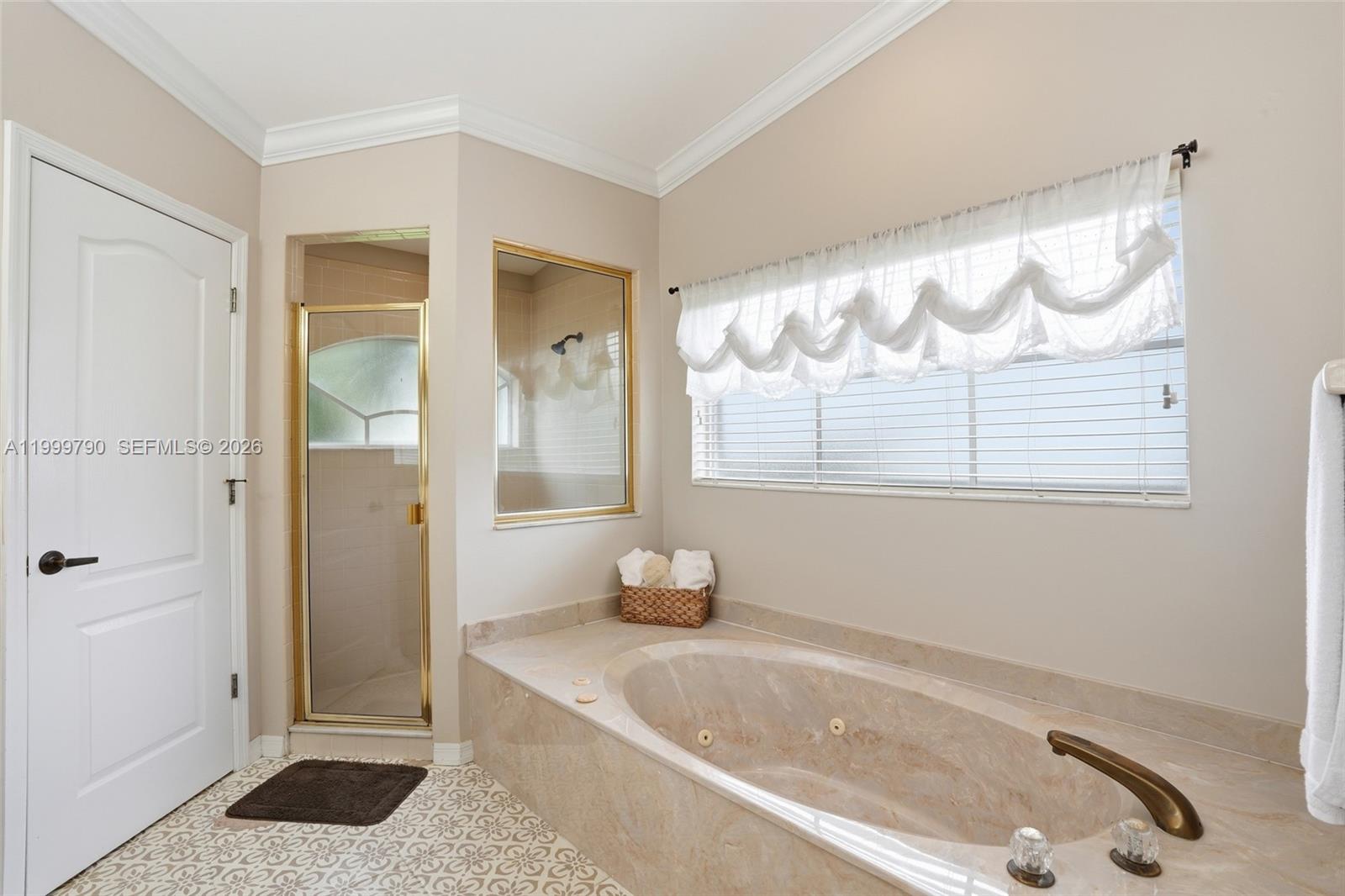 CROSS CREEK ESTATES - Residential