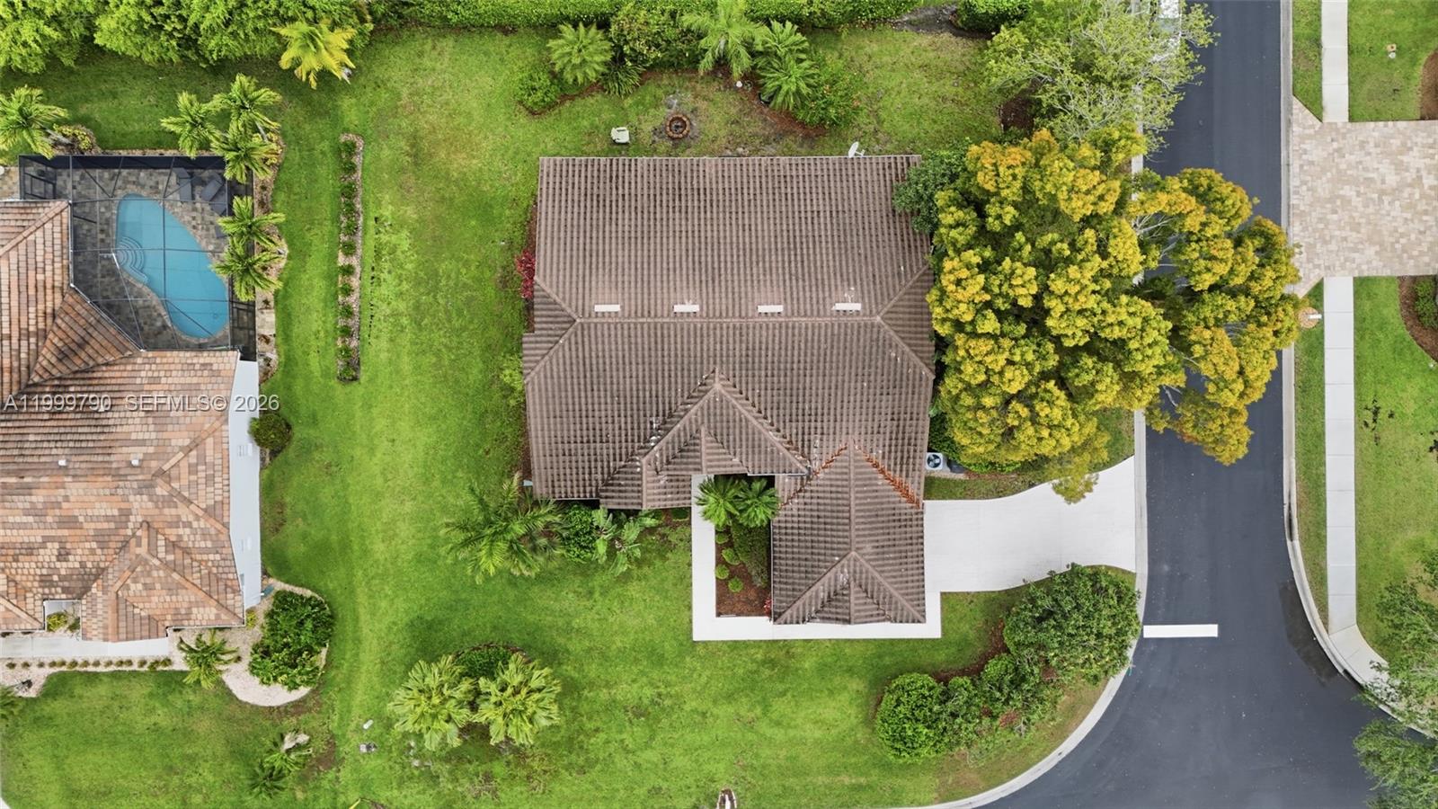 CROSS CREEK ESTATES - Residential