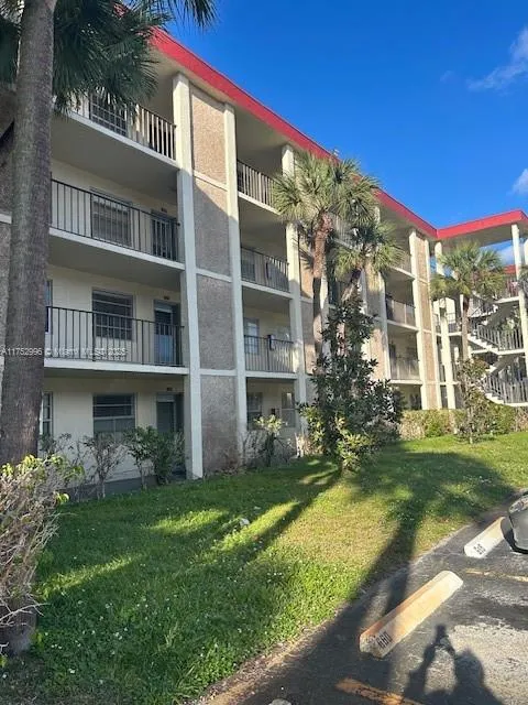 3000 NW 48th Ter Unit 130, Lauderdale Lakes, FL 33313 - MLS#: A11752996