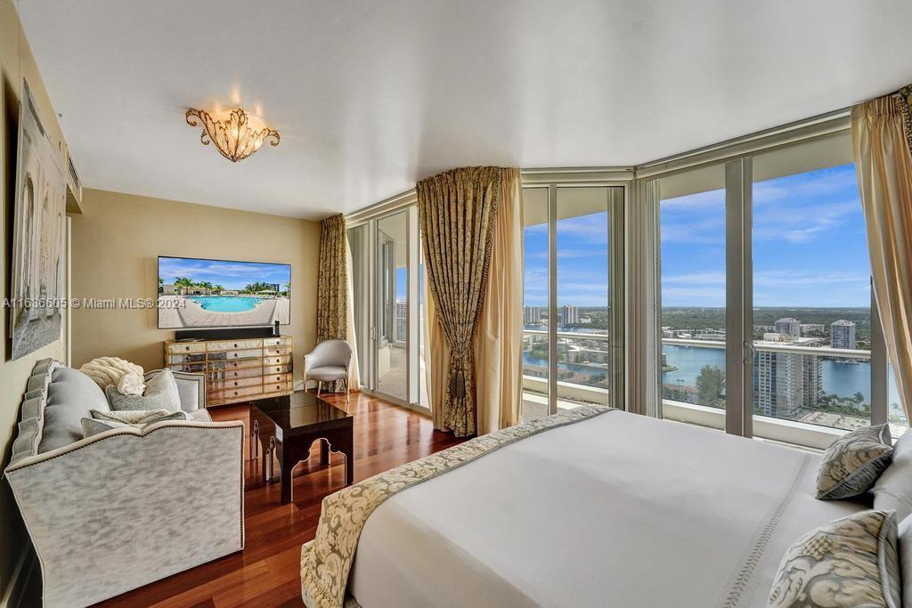 7000 ISL BLVD WILLIAMS IS - Residential
