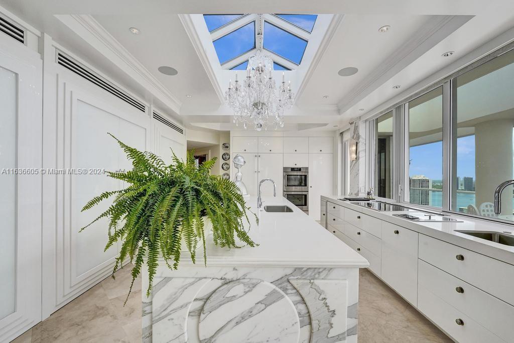 7000 ISL BLVD WILLIAMS IS - Residential