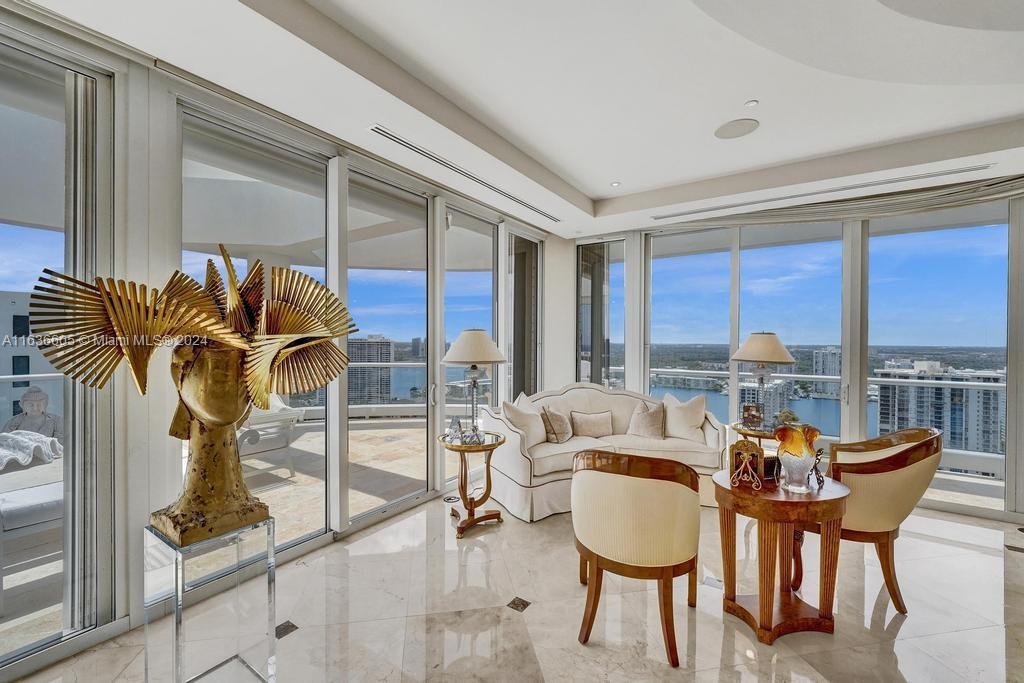 7000 ISL BLVD WILLIAMS IS - Residential