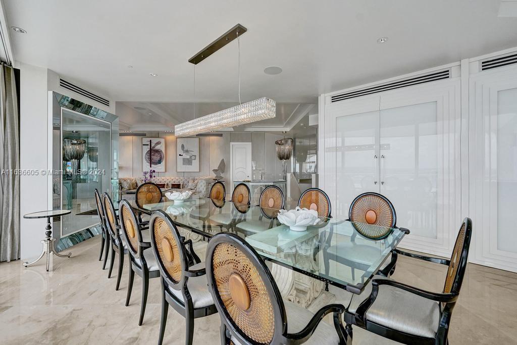 7000 ISL BLVD WILLIAMS IS - Residential