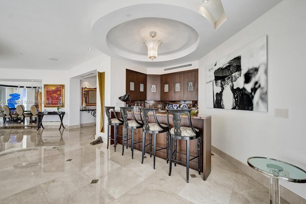 7000 ISL BLVD WILLIAMS IS - Residential