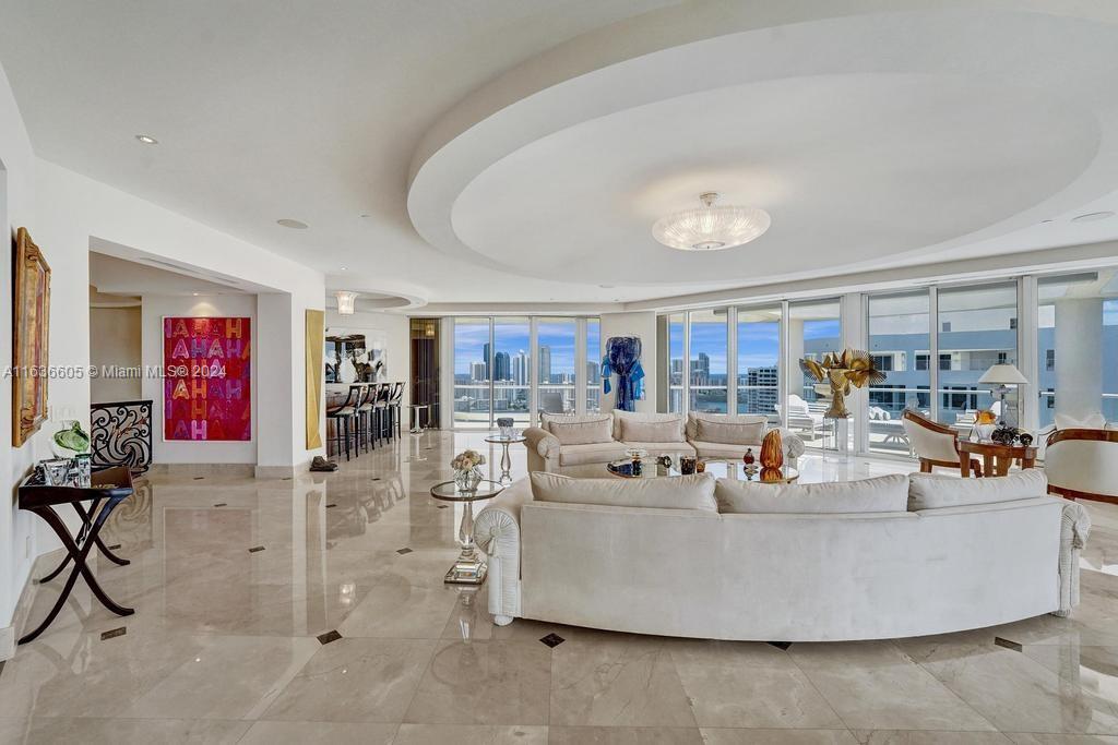 7000 ISL BLVD WILLIAMS IS - Residential