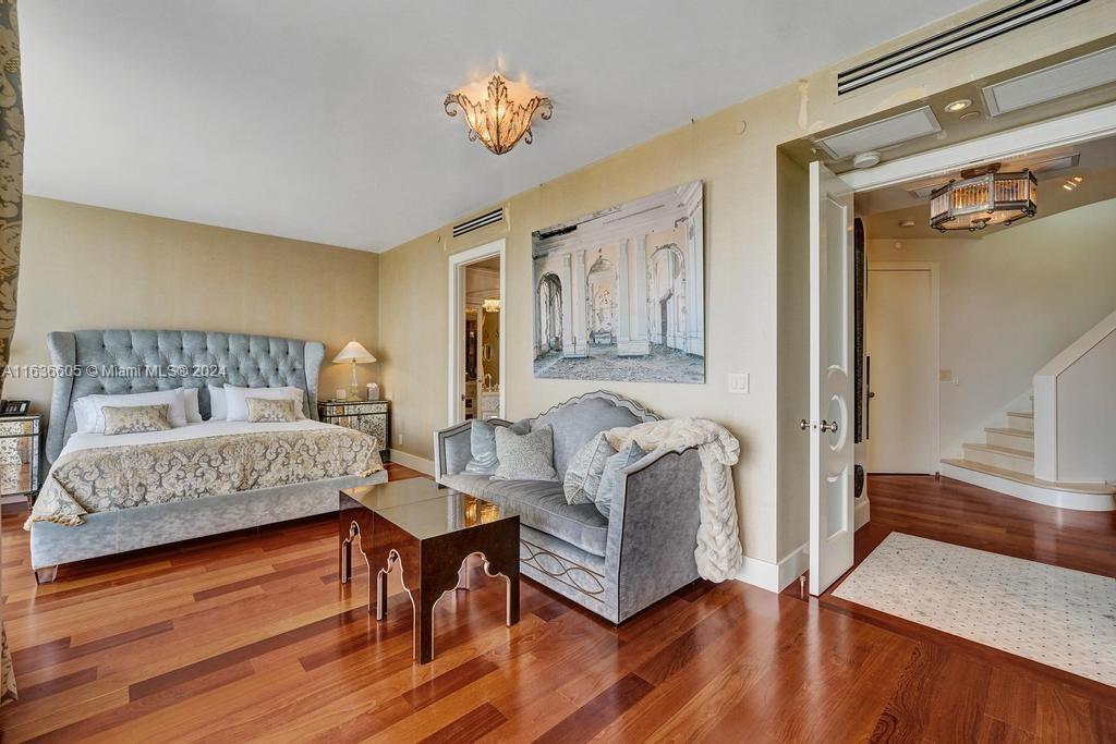 7000 ISL BLVD WILLIAMS IS - Residential