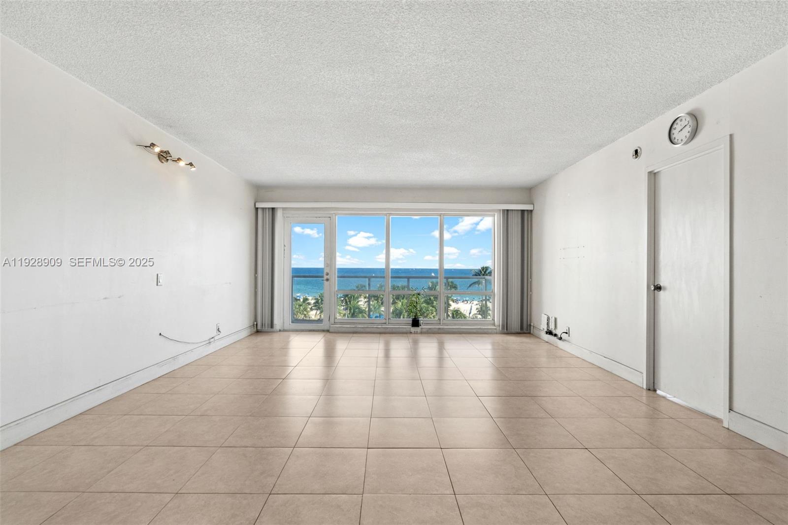 SEA MONARCH CONDO - Residential