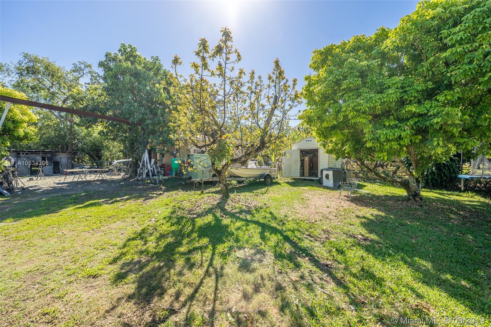 GERARDMERE ACRES - Residential