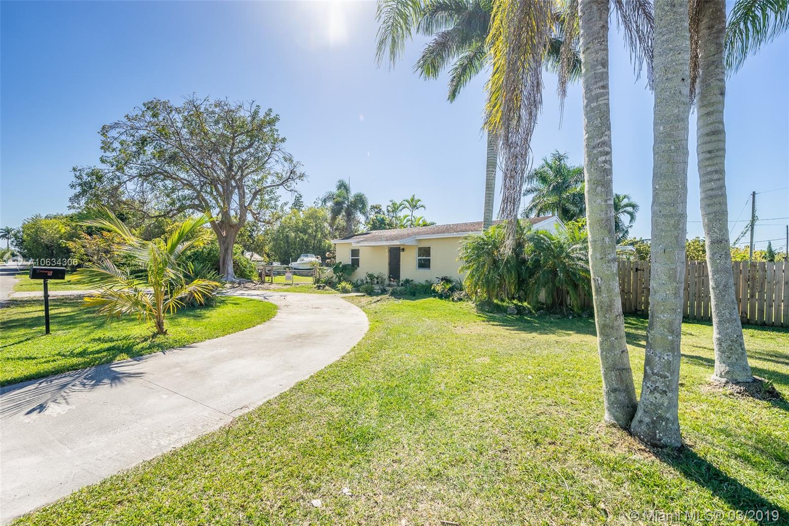 GERARDMERE ACRES - Residential