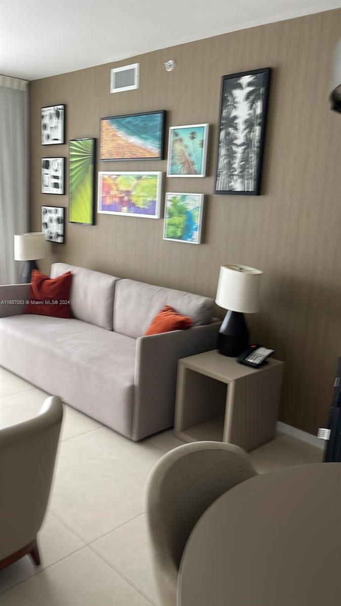 4111 SOUTH OCEAN DRIVE CO - Residential