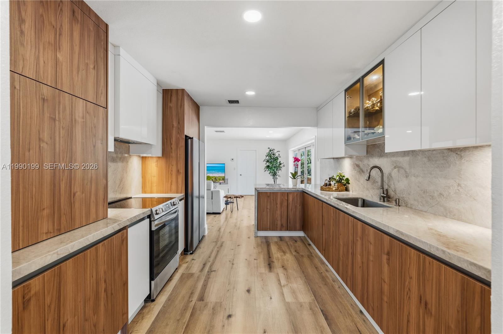 MIAMI LAKES SEC 7 - Residential