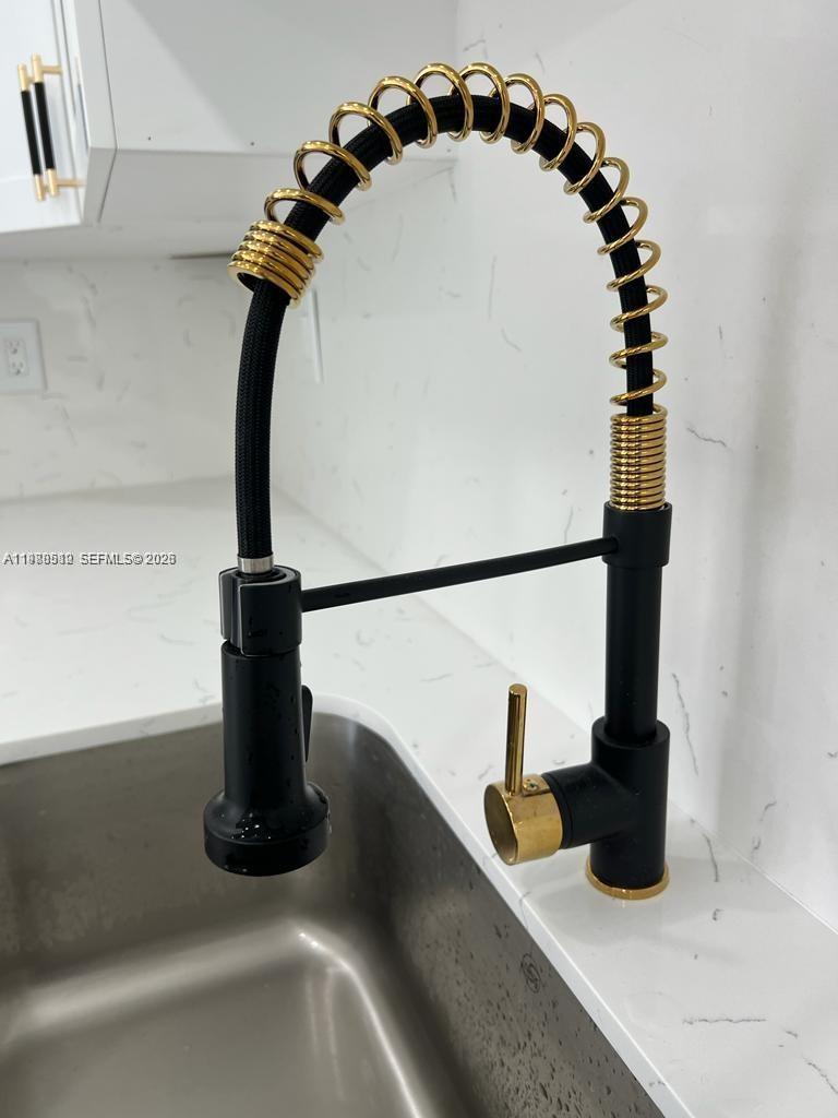 STEPHEN MANOR - Residential