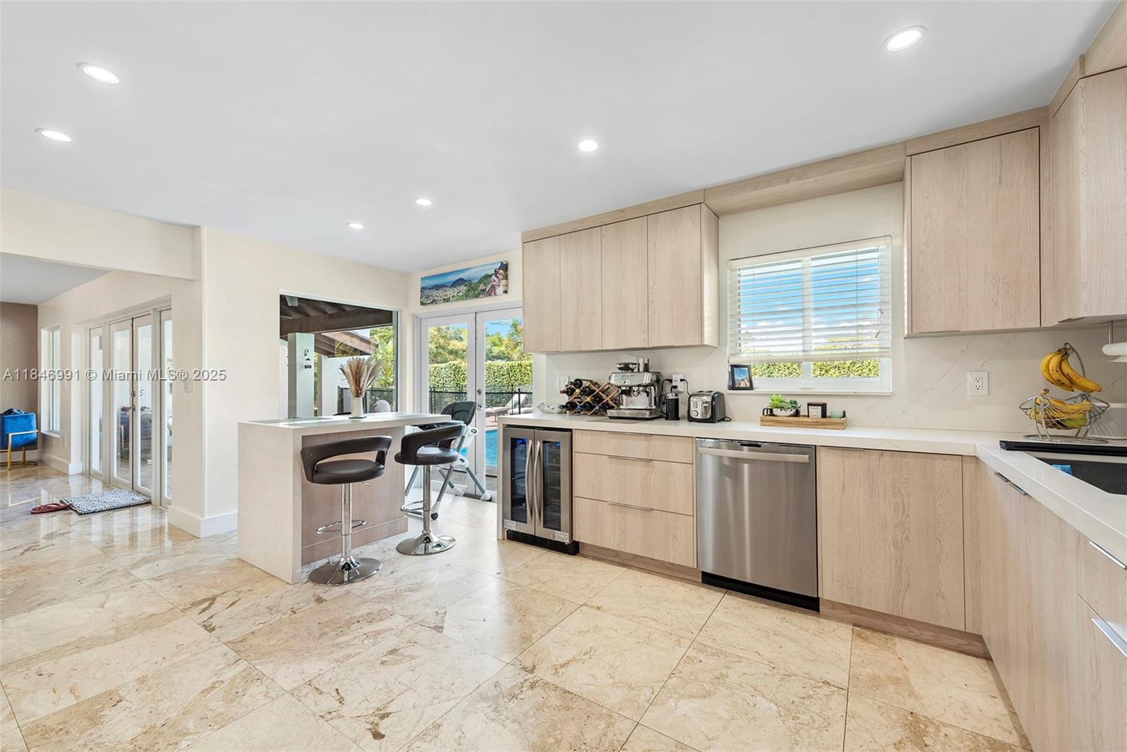 GABLES EDGE - Residential Lease