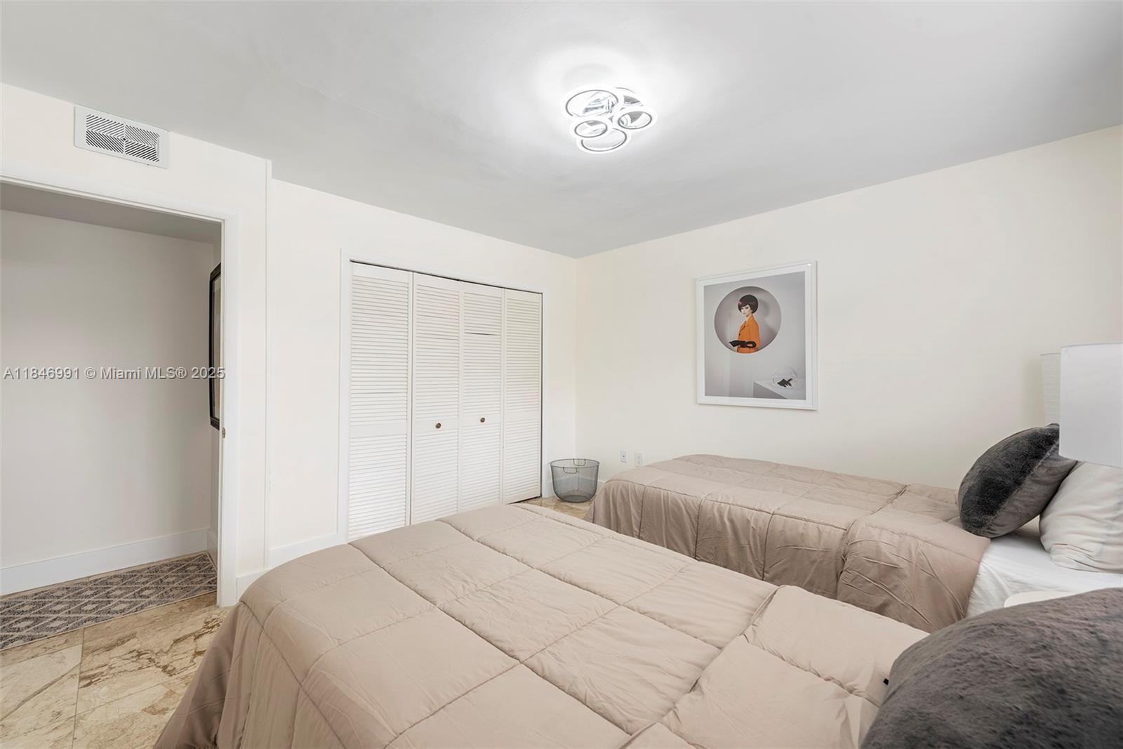 GABLES EDGE - Residential Lease