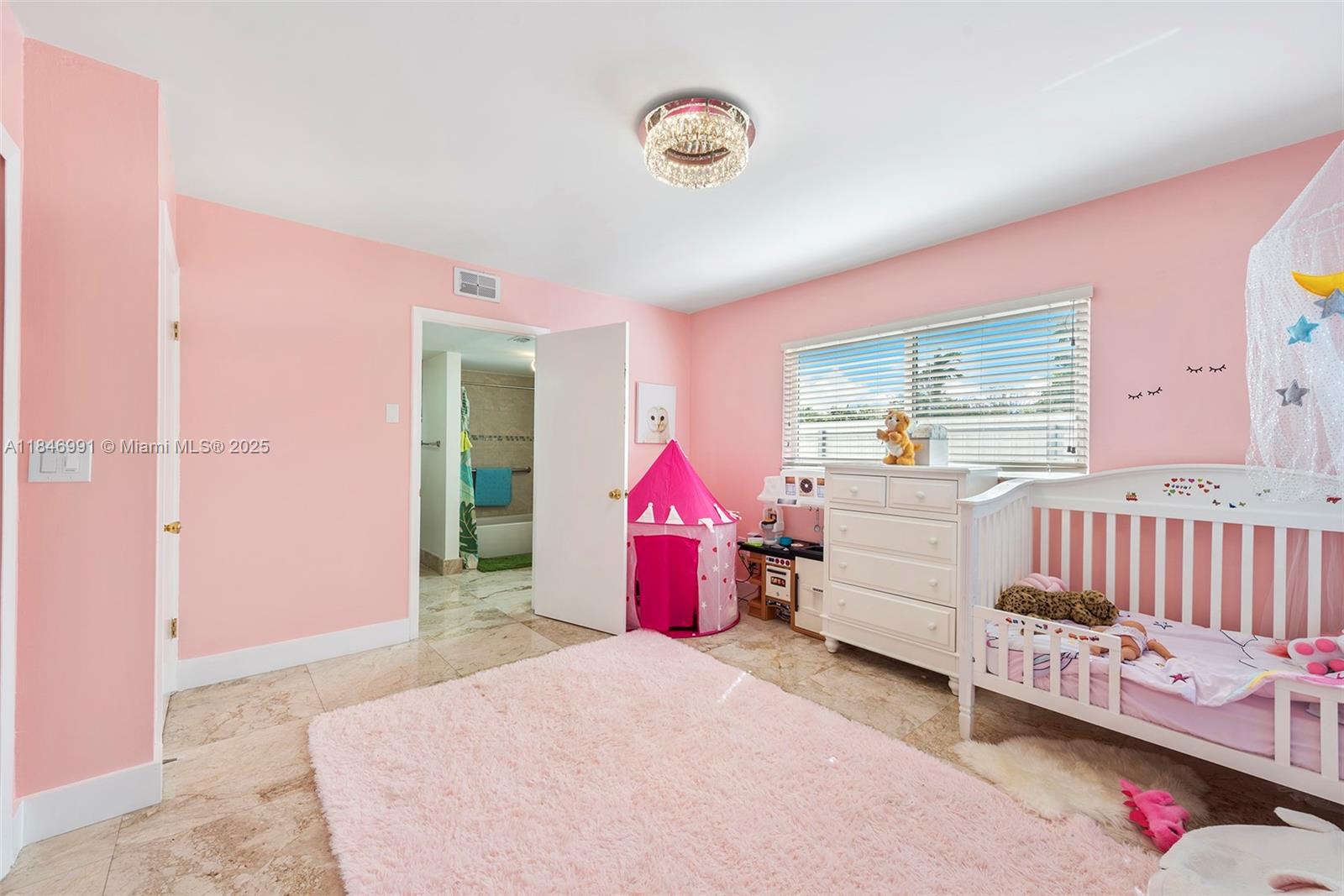 GABLES EDGE - Residential Lease