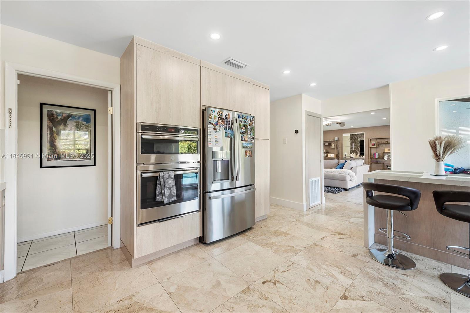 GABLES EDGE - Residential Lease