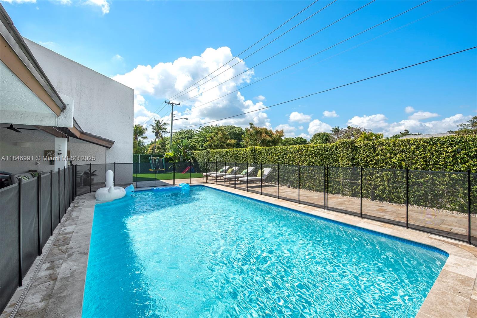 GABLES EDGE - Residential Lease