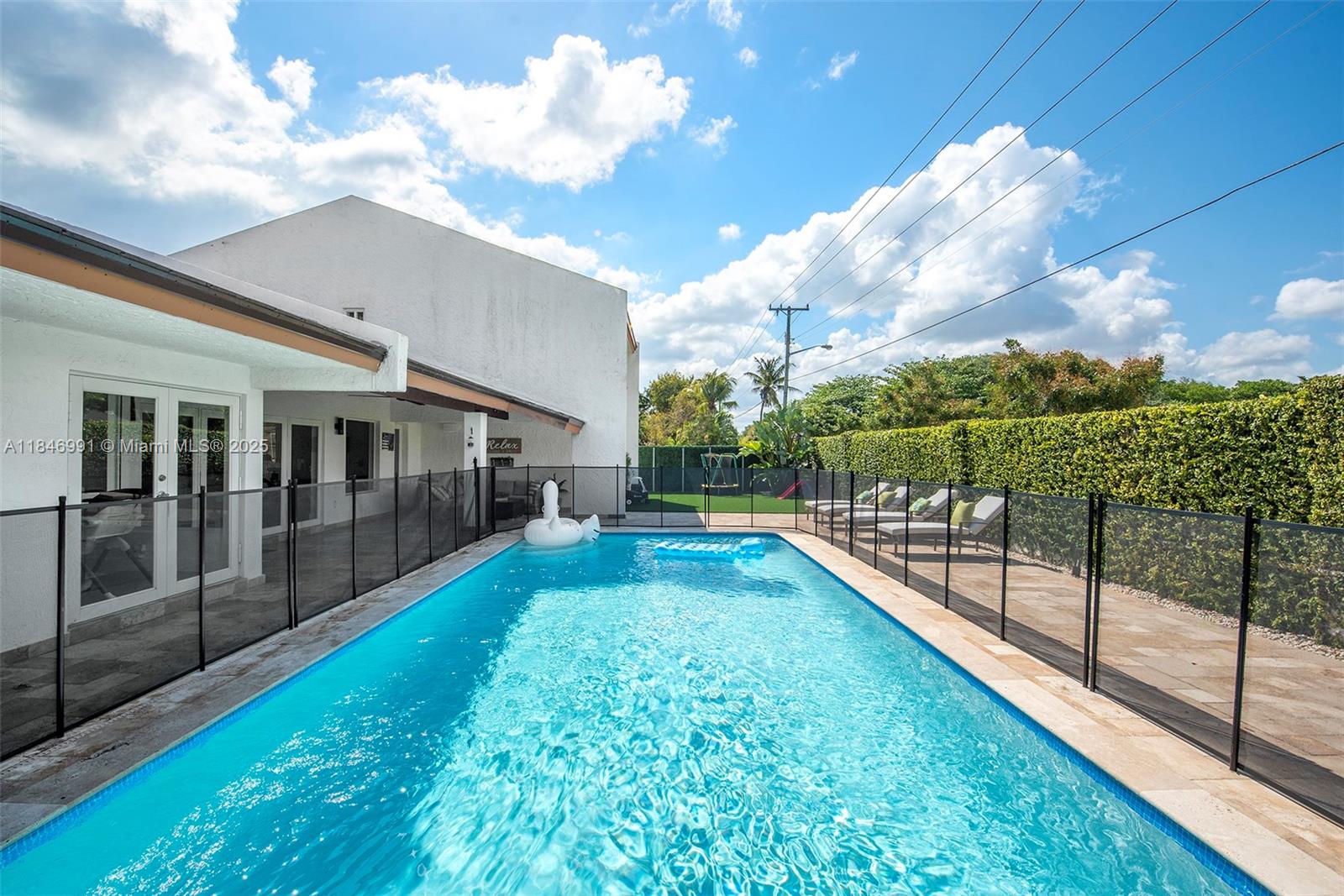 GABLES EDGE - Residential Lease