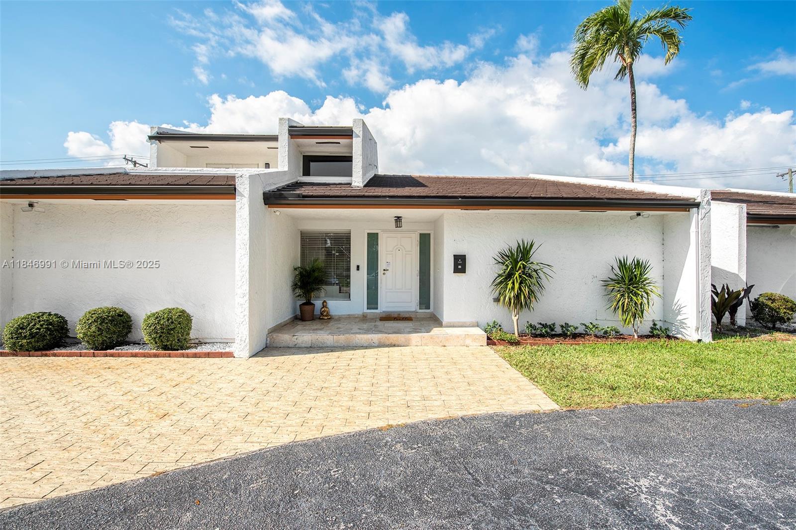 GABLES EDGE - Residential Lease