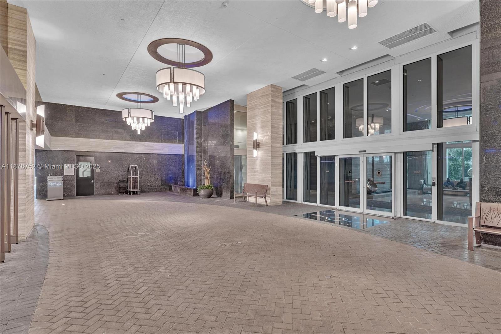 LAS OLAS BEACH CLUB CONDO - Residential