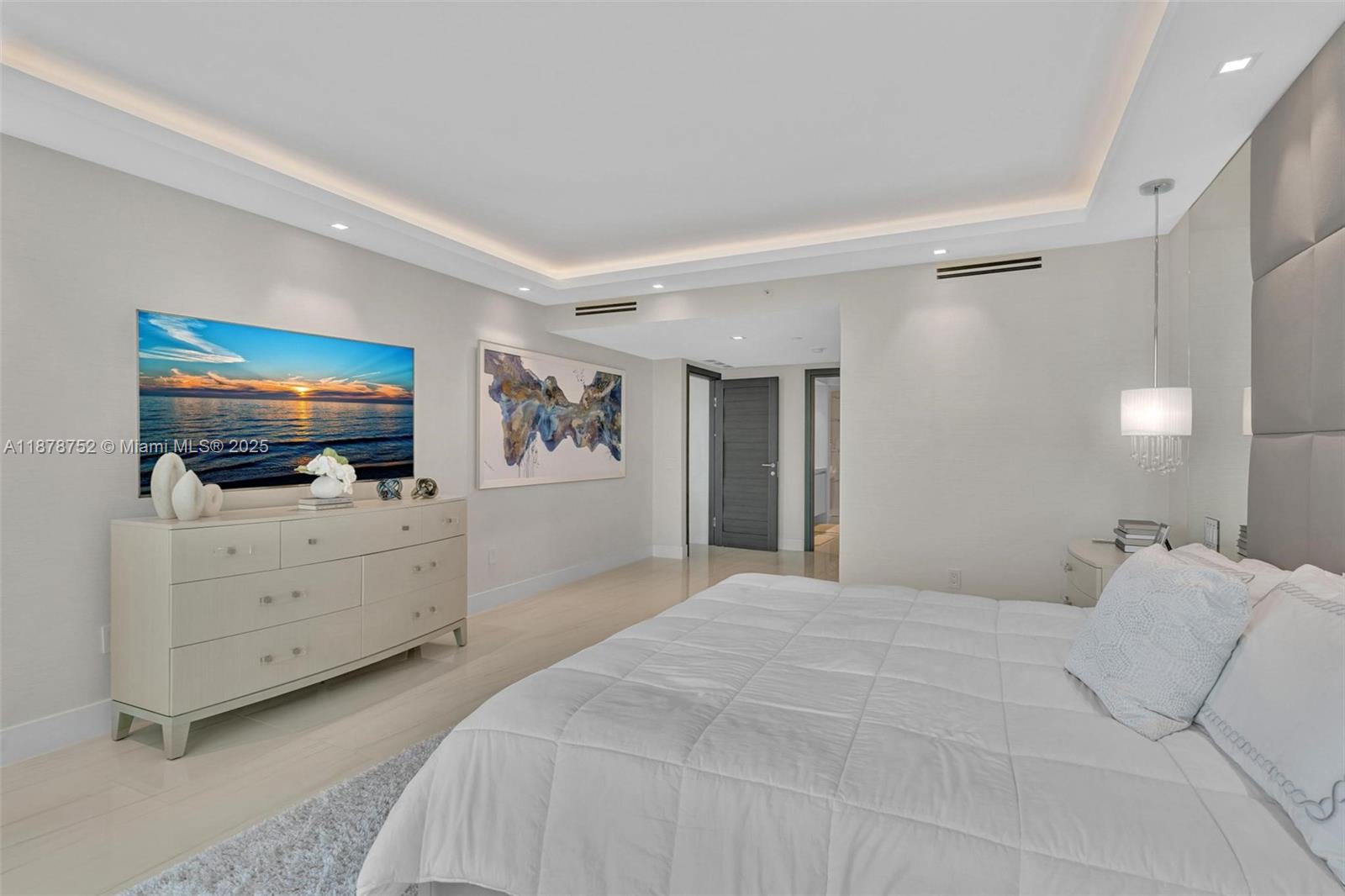 LAS OLAS BEACH CLUB CONDO - Residential