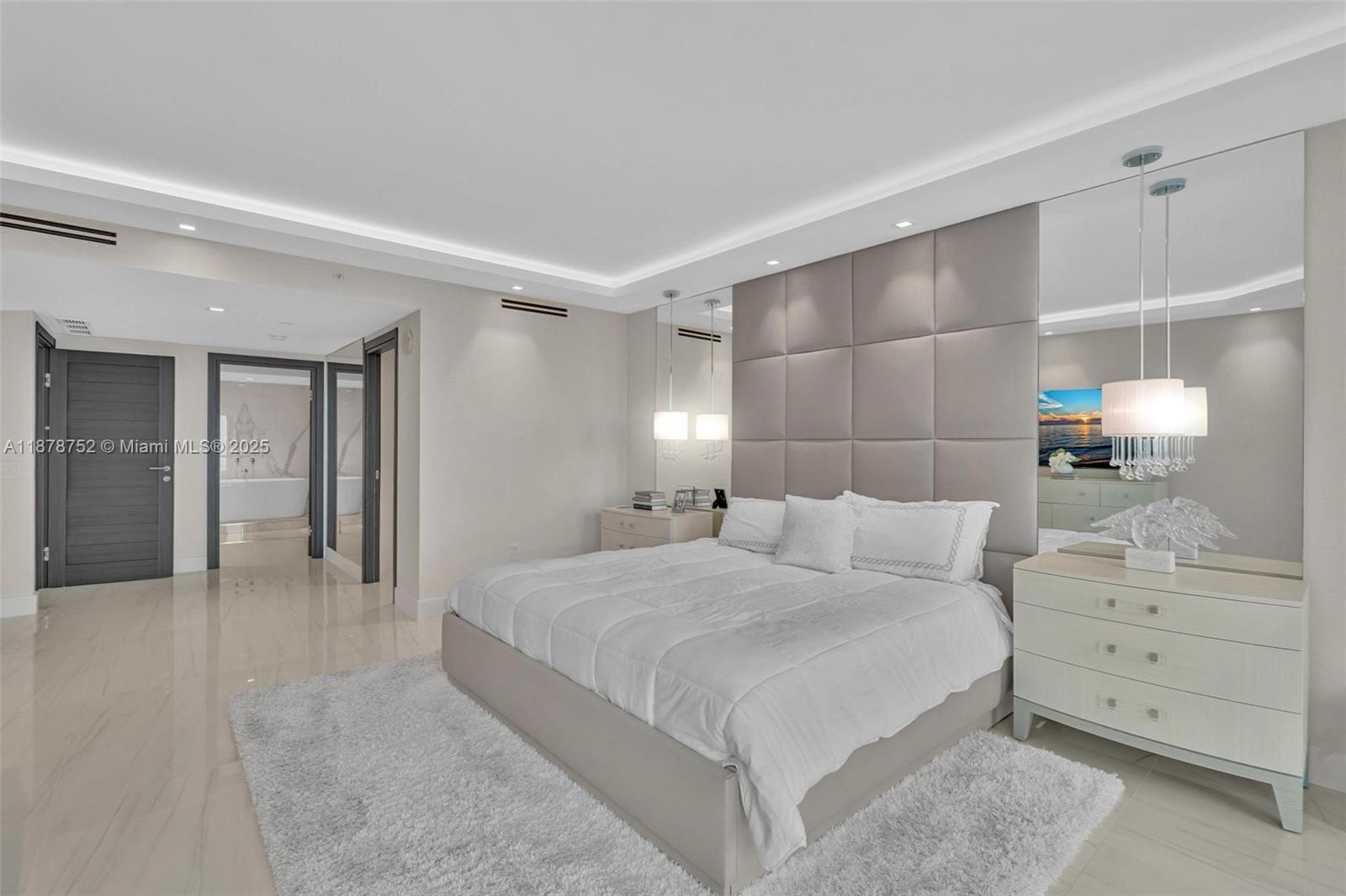 LAS OLAS BEACH CLUB CONDO - Residential