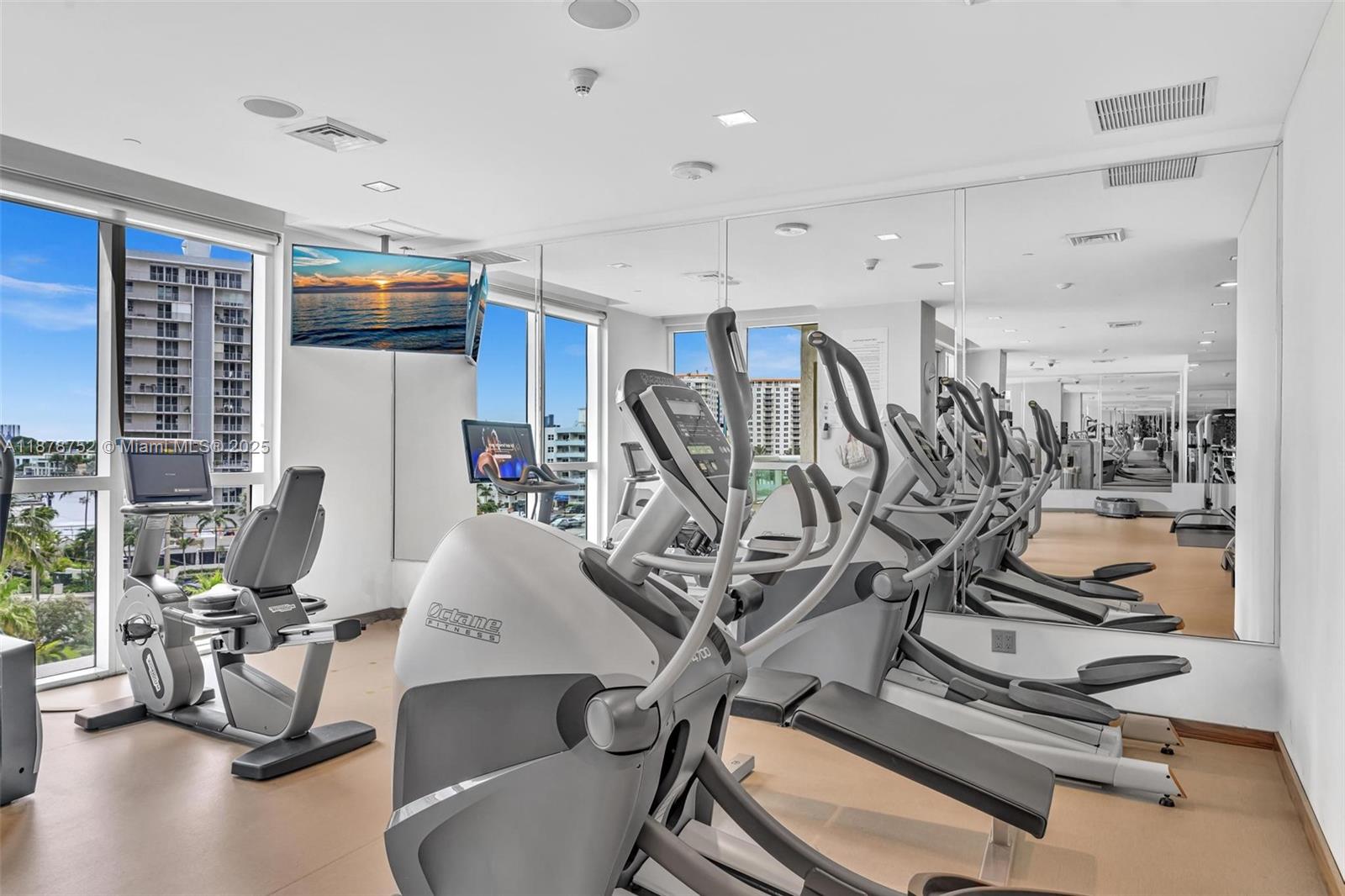 LAS OLAS BEACH CLUB CONDO - Residential