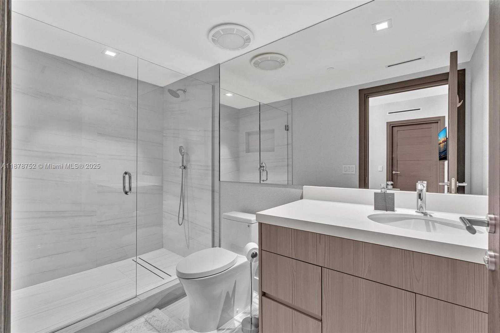 LAS OLAS BEACH CLUB CONDO - Residential