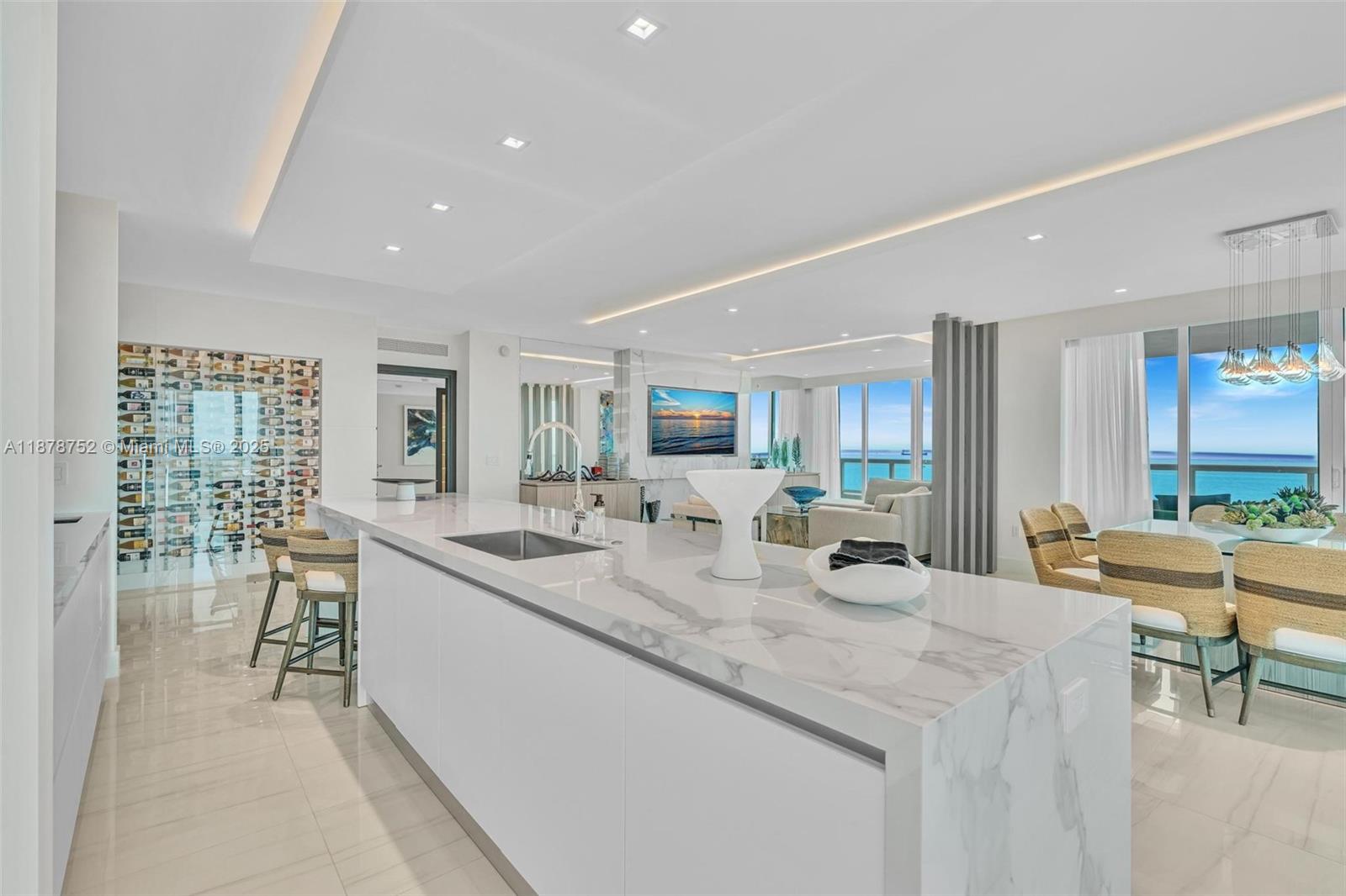LAS OLAS BEACH CLUB CONDO - Residential