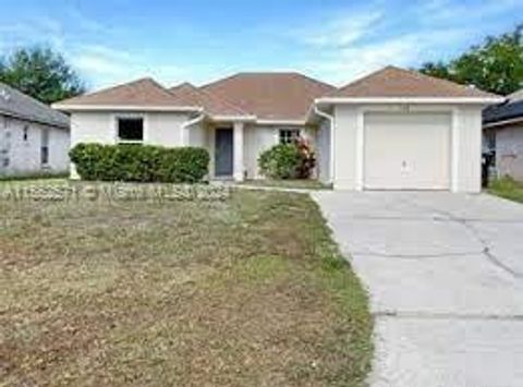 Single Family Residence in Orlando FL 412 Fred ST St.jpg