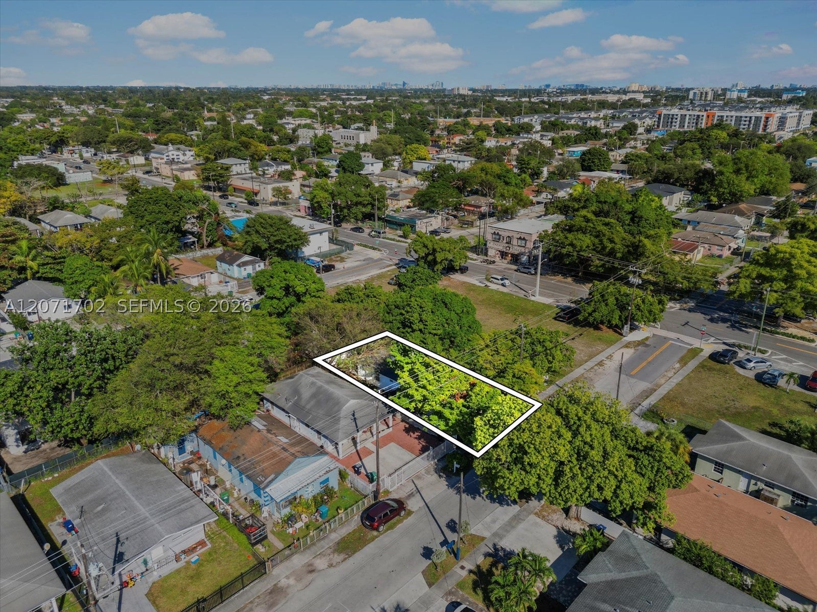 1829 NW 62nd Ter, Miami FL 33147