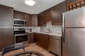 ARLEN HOUSE WEST CONDO - Residential Lease